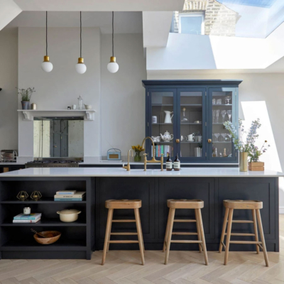 10 Beautiful Navy Kitchens to Inspire Your Next Remodel