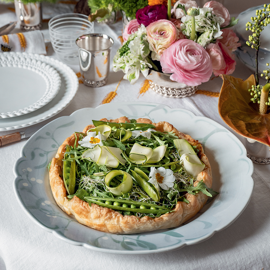 Try This Leek Quiche with Flowers When Hosting Friends