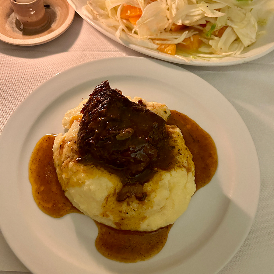 Oven-To-Table Short Ribs and A Clementine Salad To Serve For Dinner Parties