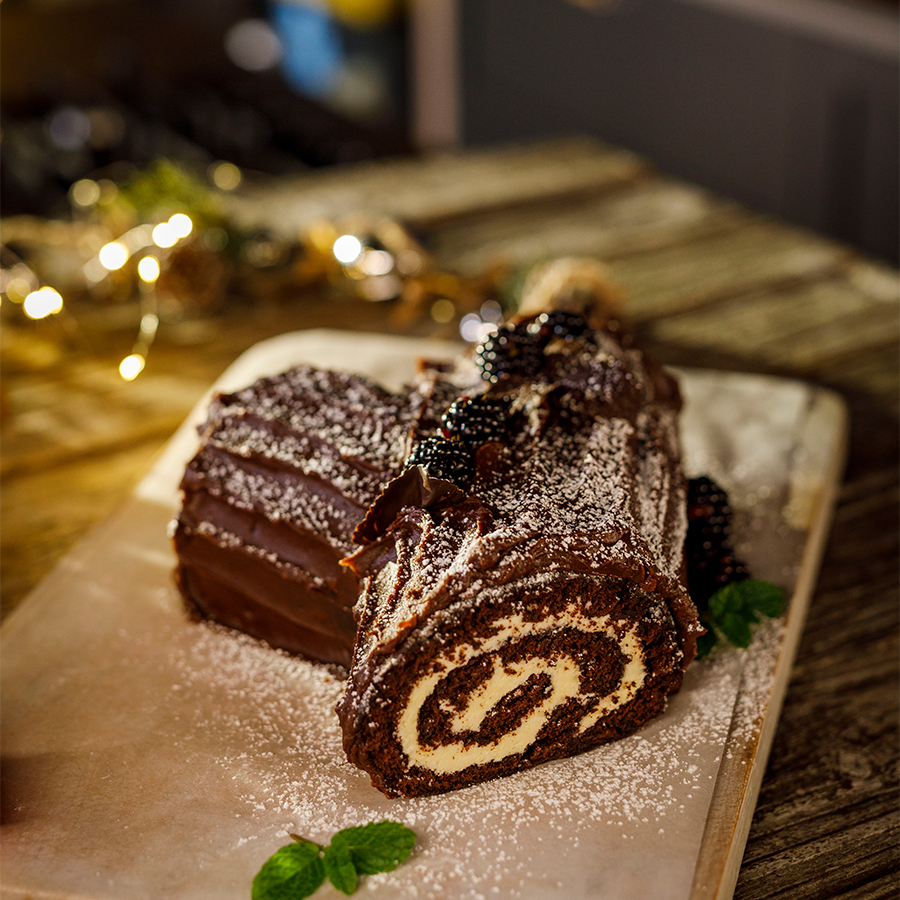 A Deliciously Festive Recipe For A Peppermint Chocolate Yule Log