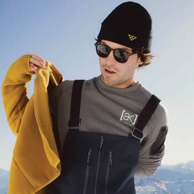 Menswear: How To Dress For The Cold At Home Or On The Slopes