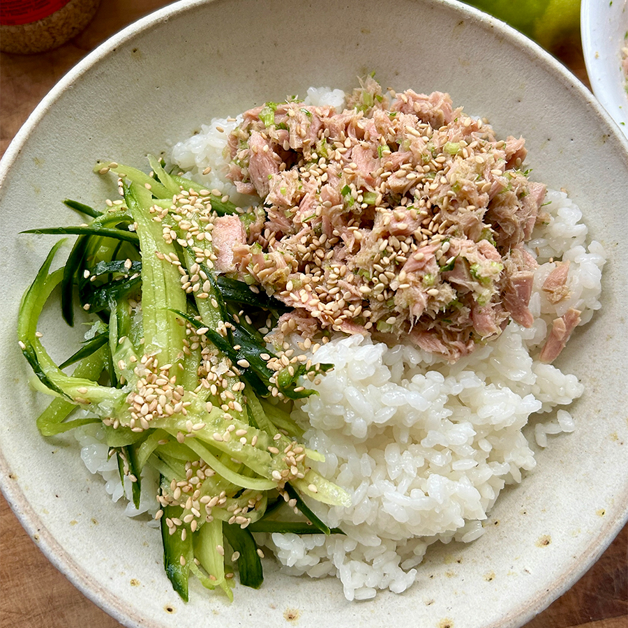 A Light Lunch Bowl: Thai Tuna With Rice and Cucumber