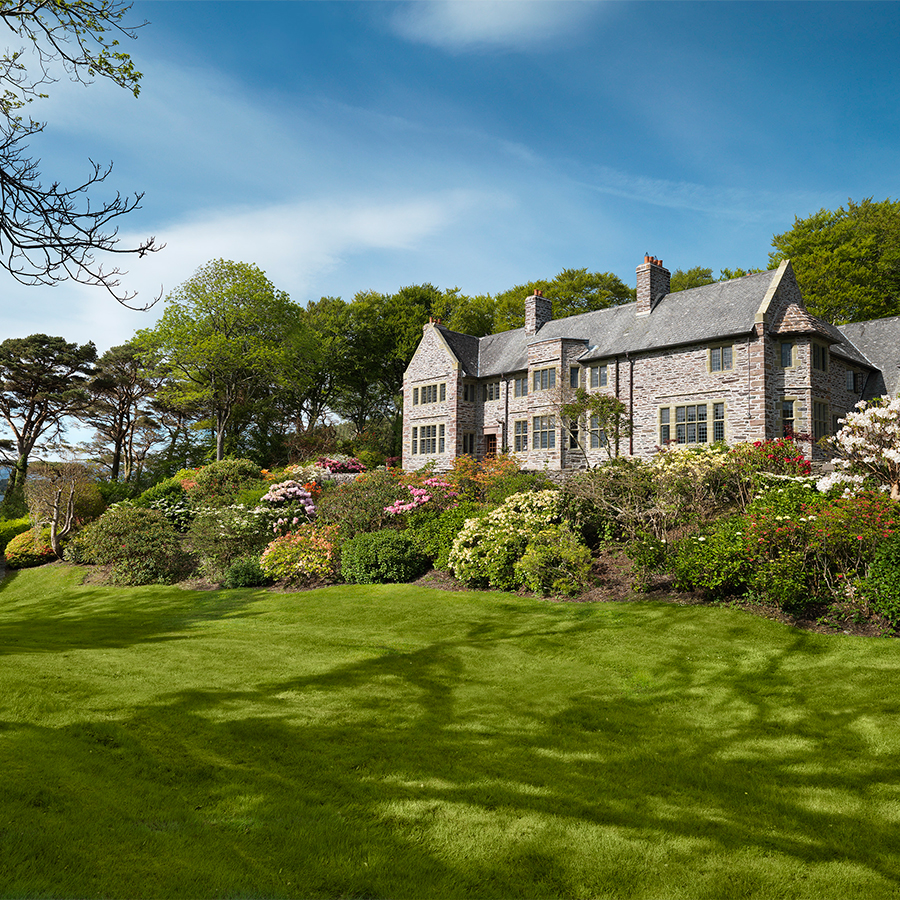 Twelve Stunning Spring Stays Around Ireland