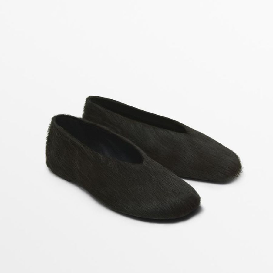TheGlossMagazine-fashion-SS25-flat-shoes-25