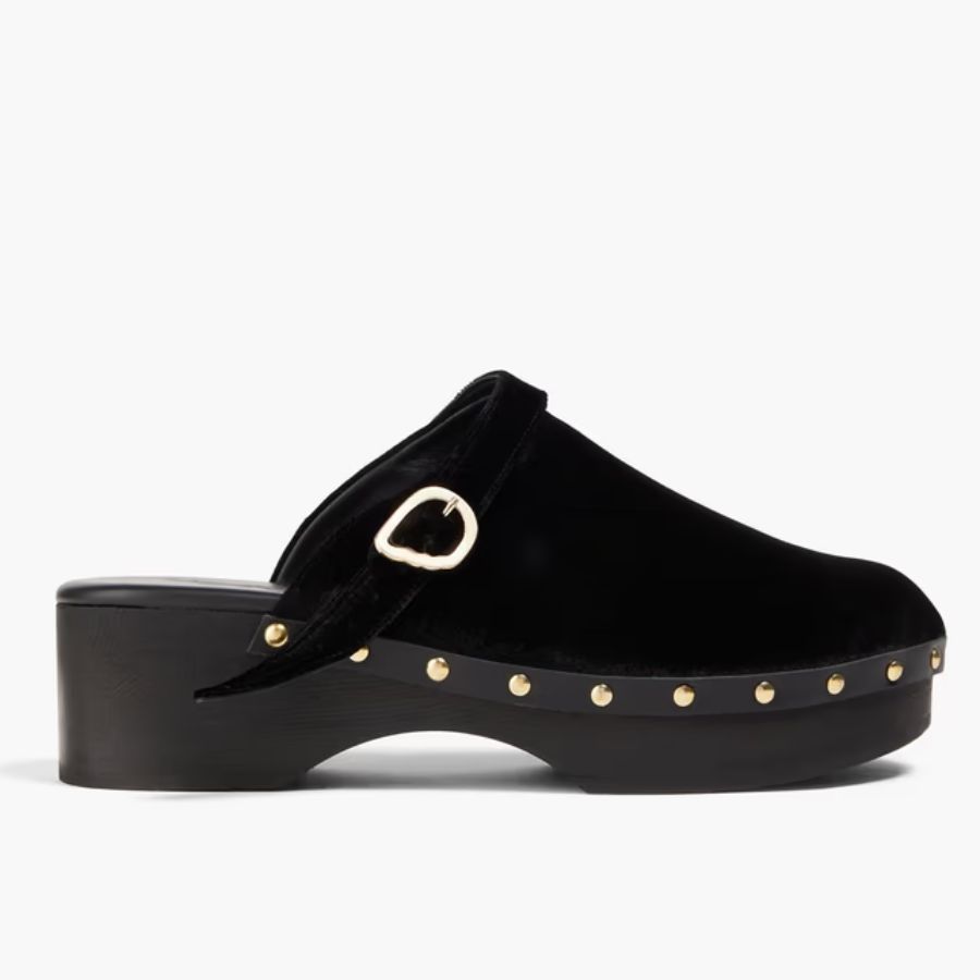 TheGlossMagazine-fashion-clogs-trend-2025-2