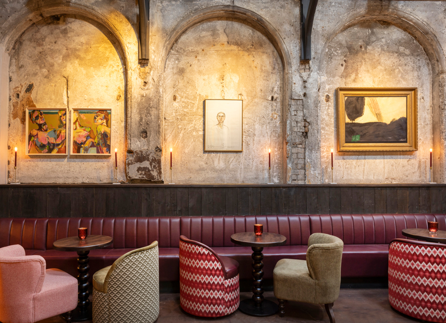 The-Dunmore-Bar-&-Restaurant-Entrance-&-lounge-www.thedunmore.ie-Photo-Anthony-Woods-(11)