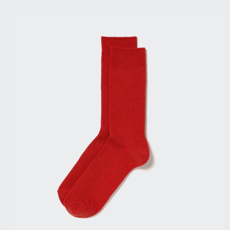 TheGlossMagazine-fashion-Lyst-Index-Uniqlo-7 Uniqlo red socks