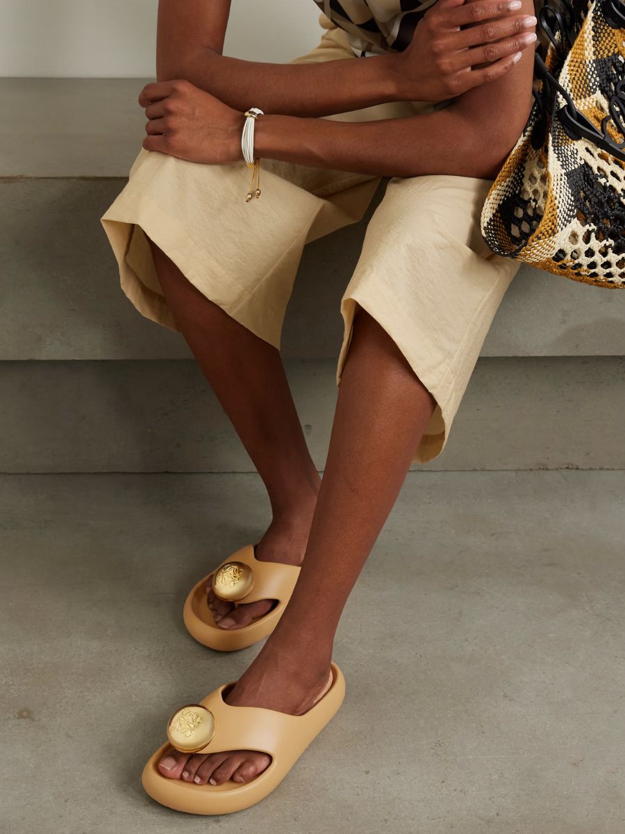 TheGlossMagazine-fashion-sandals-Loewe-2