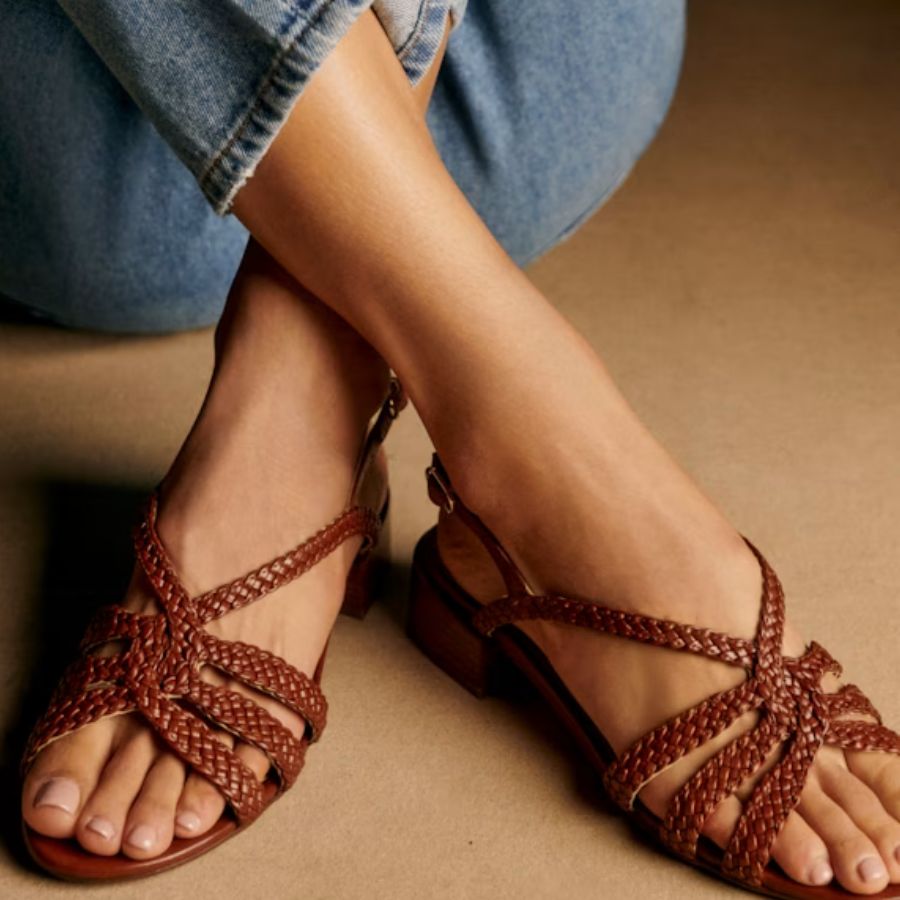 TheGlossMagazine-fashion-sandals-Loewe-Sezane
