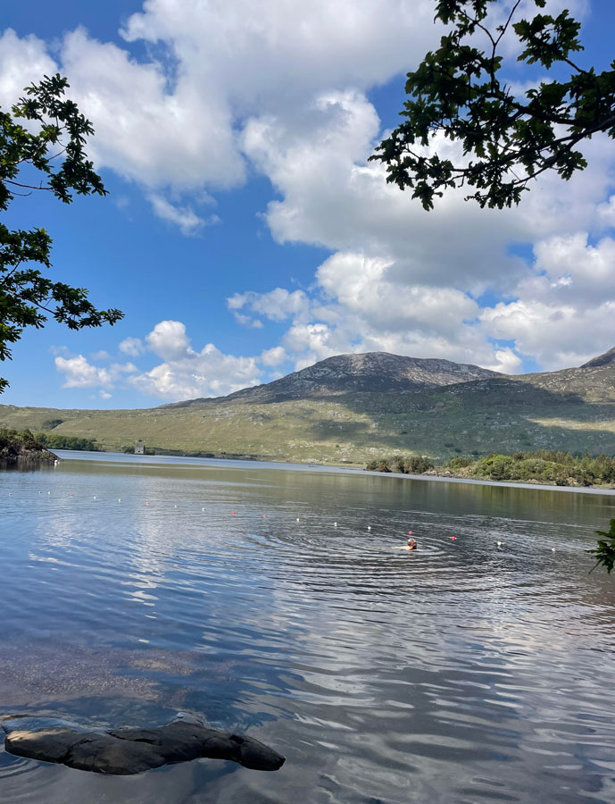 Ballynahinch---lake-
