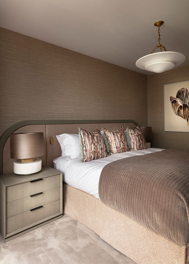 SCS-AL-APARTMENT-MASTER-BED-03