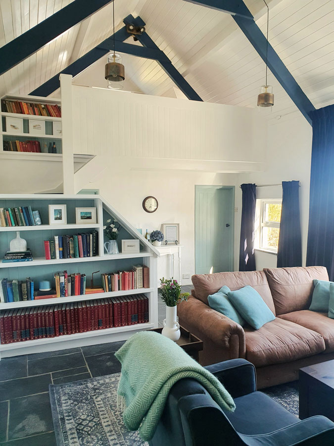 VaultedSittingRoomDrumbegCottage-(1)