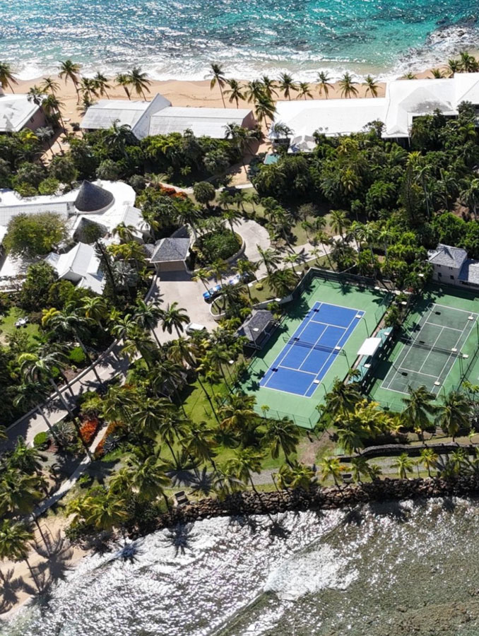 Curtain-Bluff