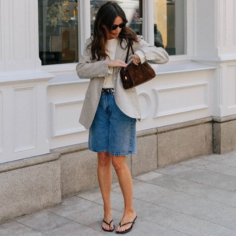7 Cool Ways To Style Denim Shorts Now