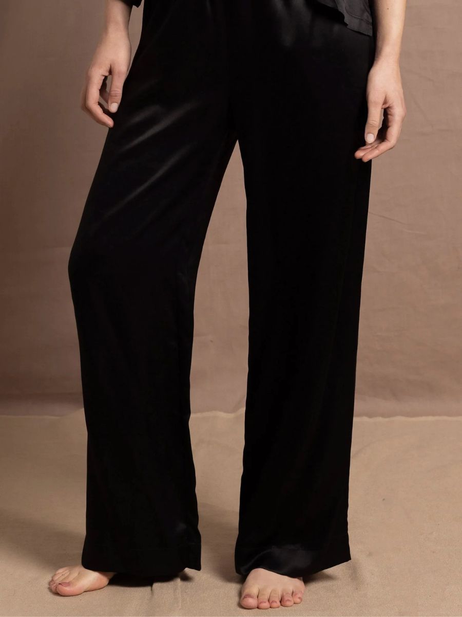 The-Row-summer-wardrobe-Margaux-dupe-2