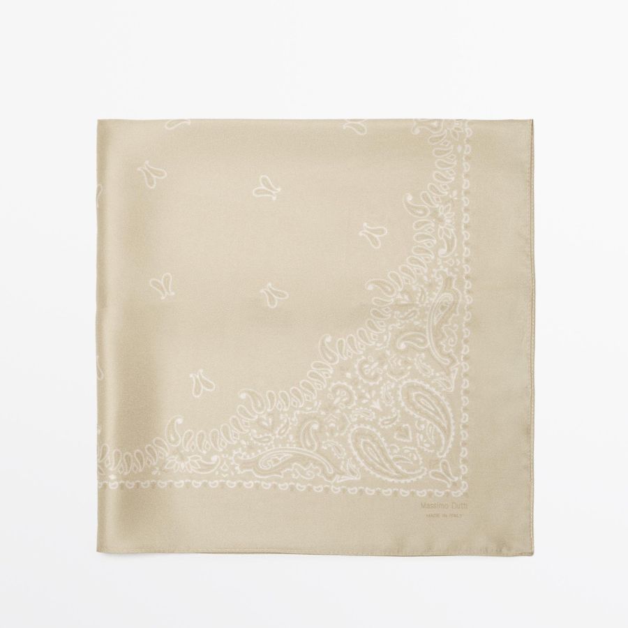 printed-scarves-Massimo-Dutti