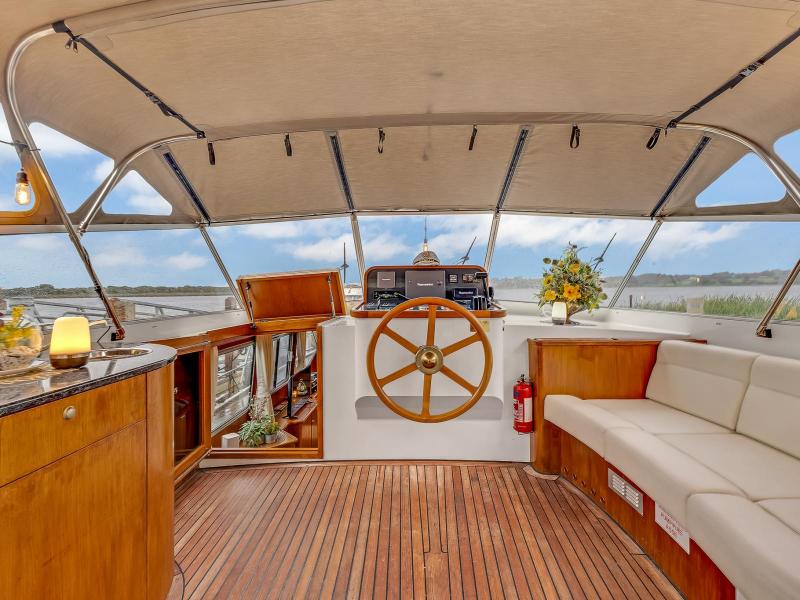 Wineport 800x600