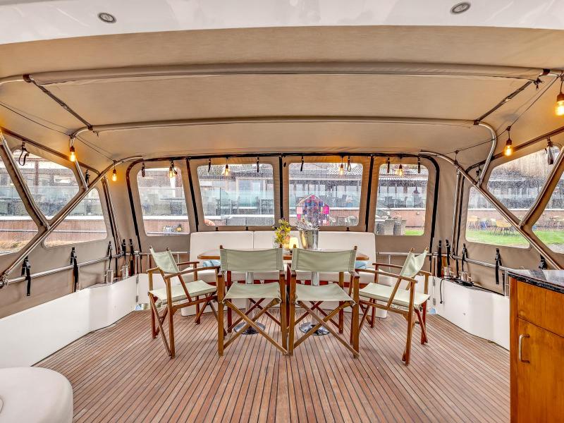 Wineport deck