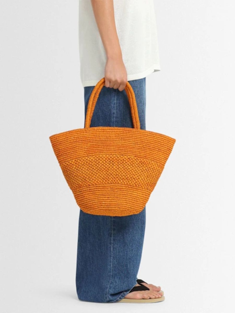 summer-bags-The-Row-20