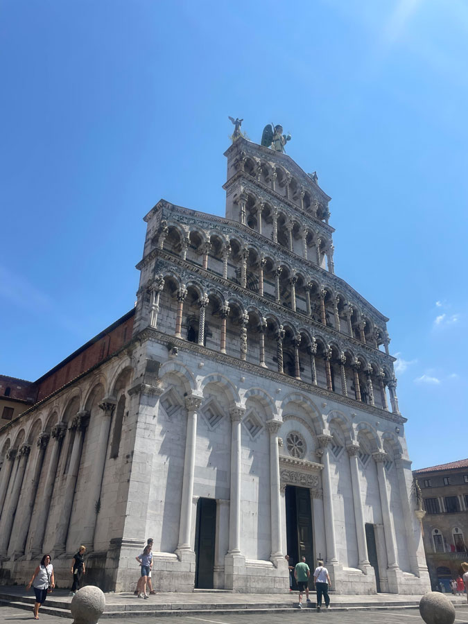 Lucca---cathedral-