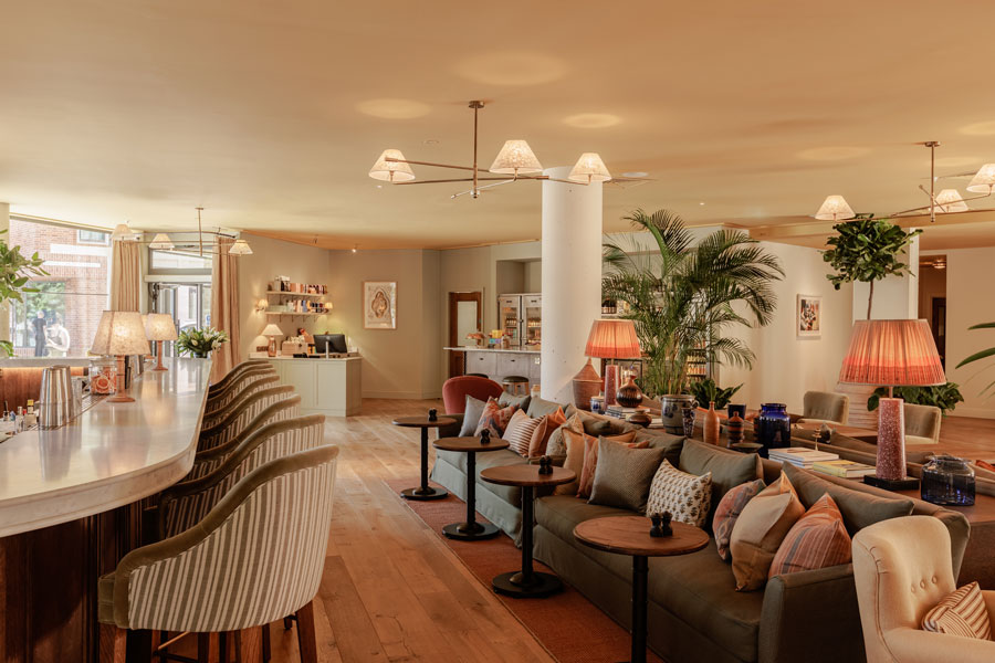 Wilde-Cambridge-Lobby-1
