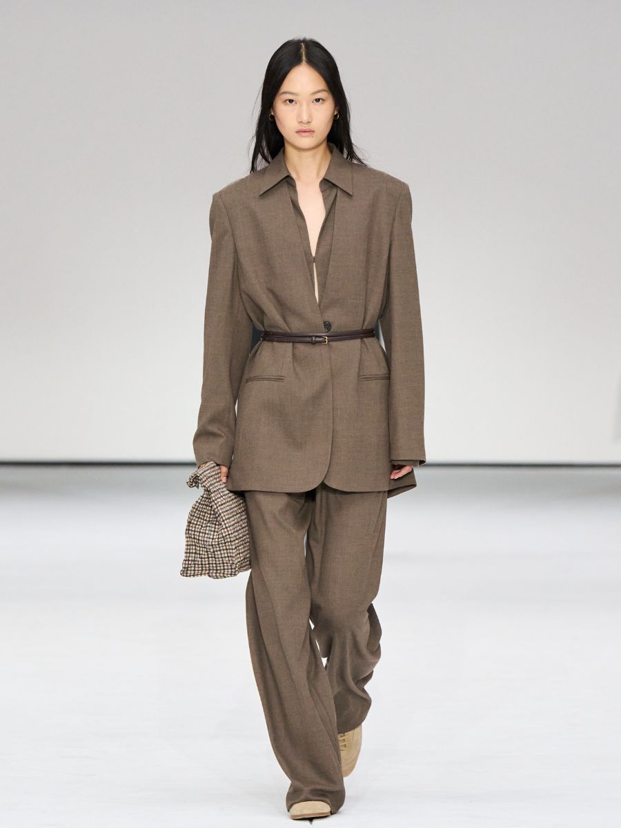 COS-AW25-fashion-show-New-York-4