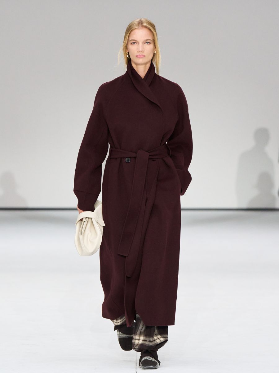 COS-AW25-fashion-show-New-York-6