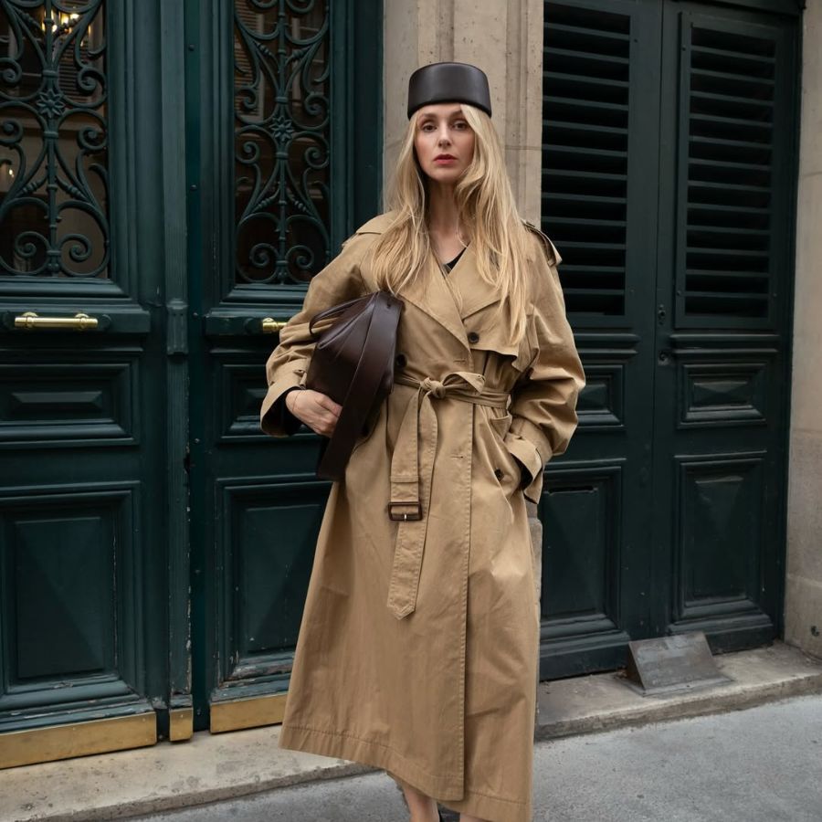 17 French Girl Fashion Looks To Inspire Your Autumn Wardrobe