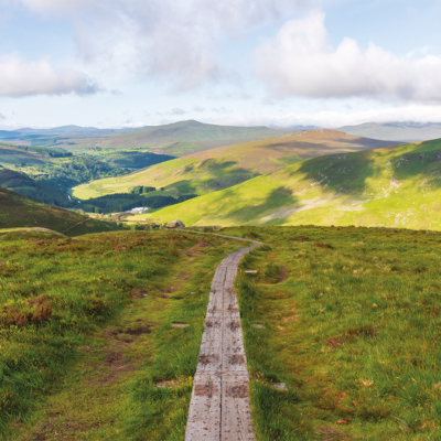 9 Walks Around Ireland Loved By Fitness Expert Karl Henry