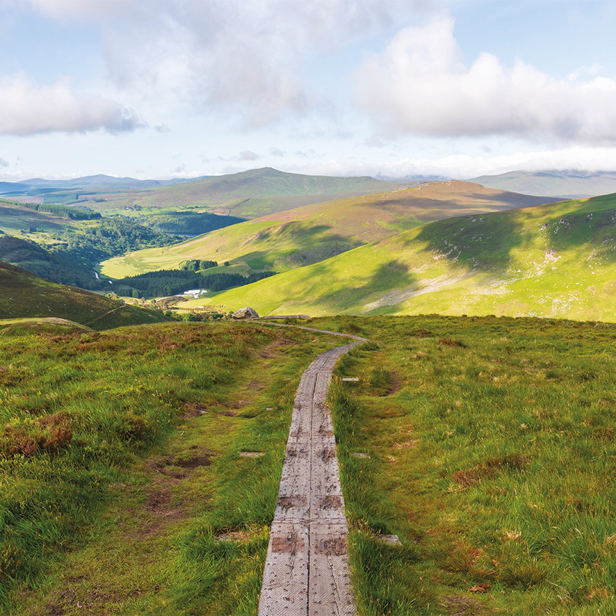 9 Walks Around Ireland Loved By Fitness Expert Karl Henry