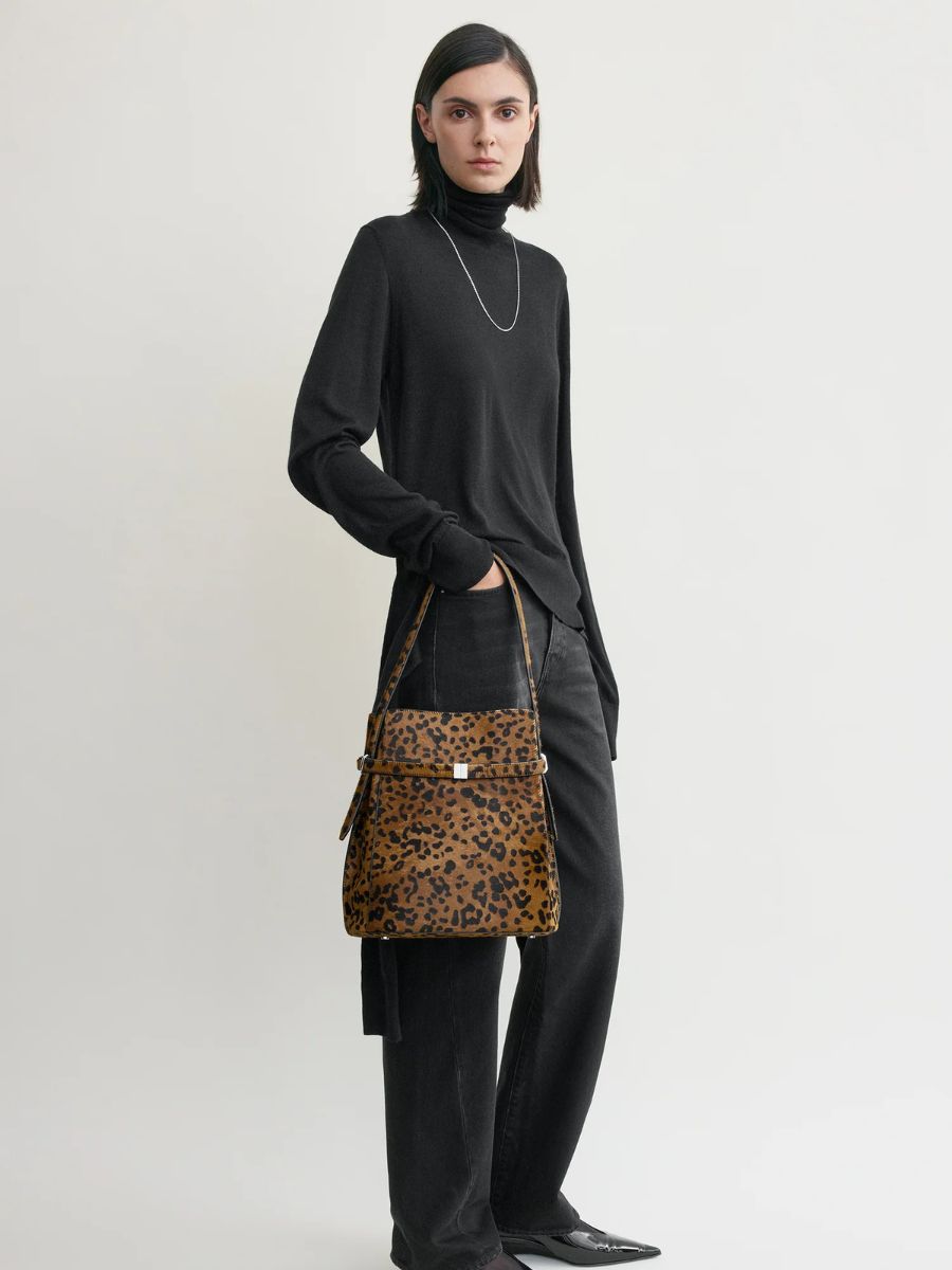 leopard-print-trend-aw25-Toteme