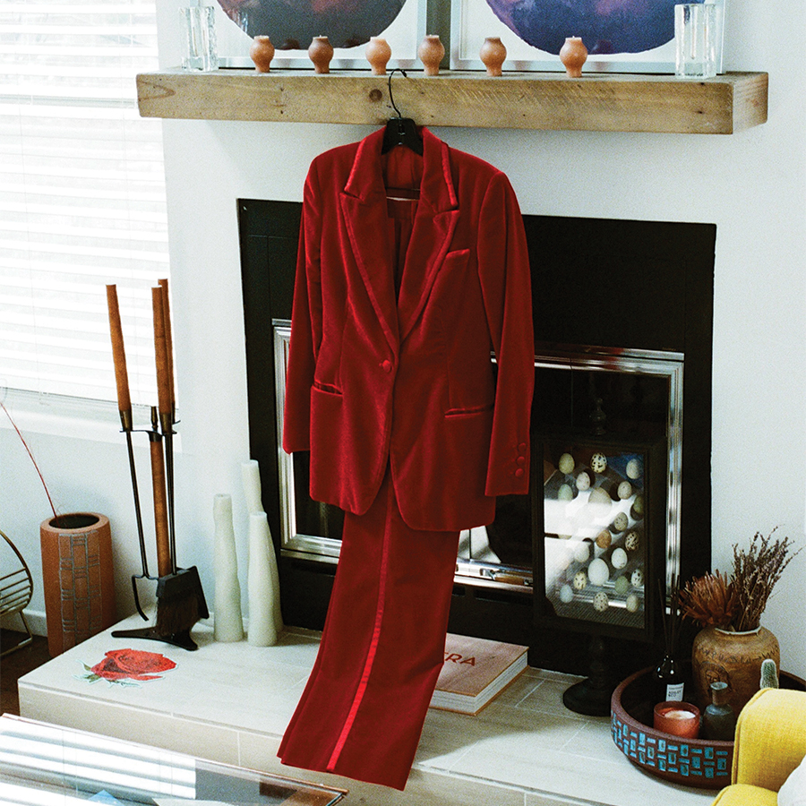 Bespoke And Made-To-Measure Suits Are Not Just For Men