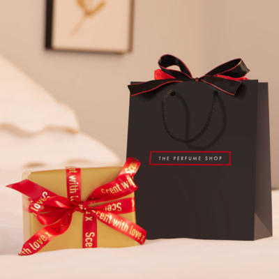 Scents Of The Season: Unlock Christmas Savings At The Perfume Shop 