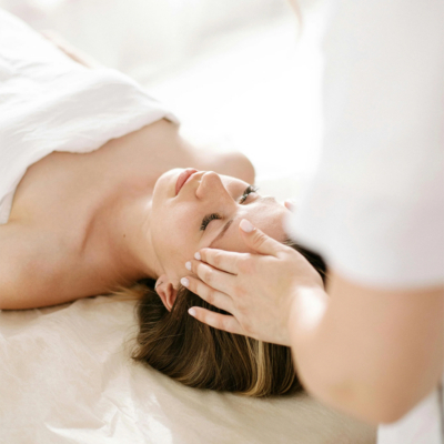 World Cancer Day: Treatments And Body Care Carefully Designed For Patients