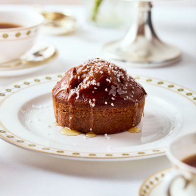 Save This 5-Step Recipe For Sweet And Sticky Honey Cake