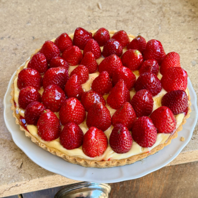 Save This Recipe For A Stunningly Simple Strawberry Tart