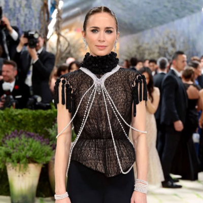 Get The Beauty Look: Emily Blunt At The Met Gala