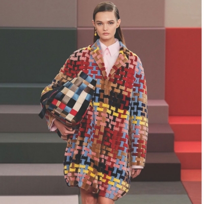 Fashion Notes: It’s Not The Season To Be Quiet